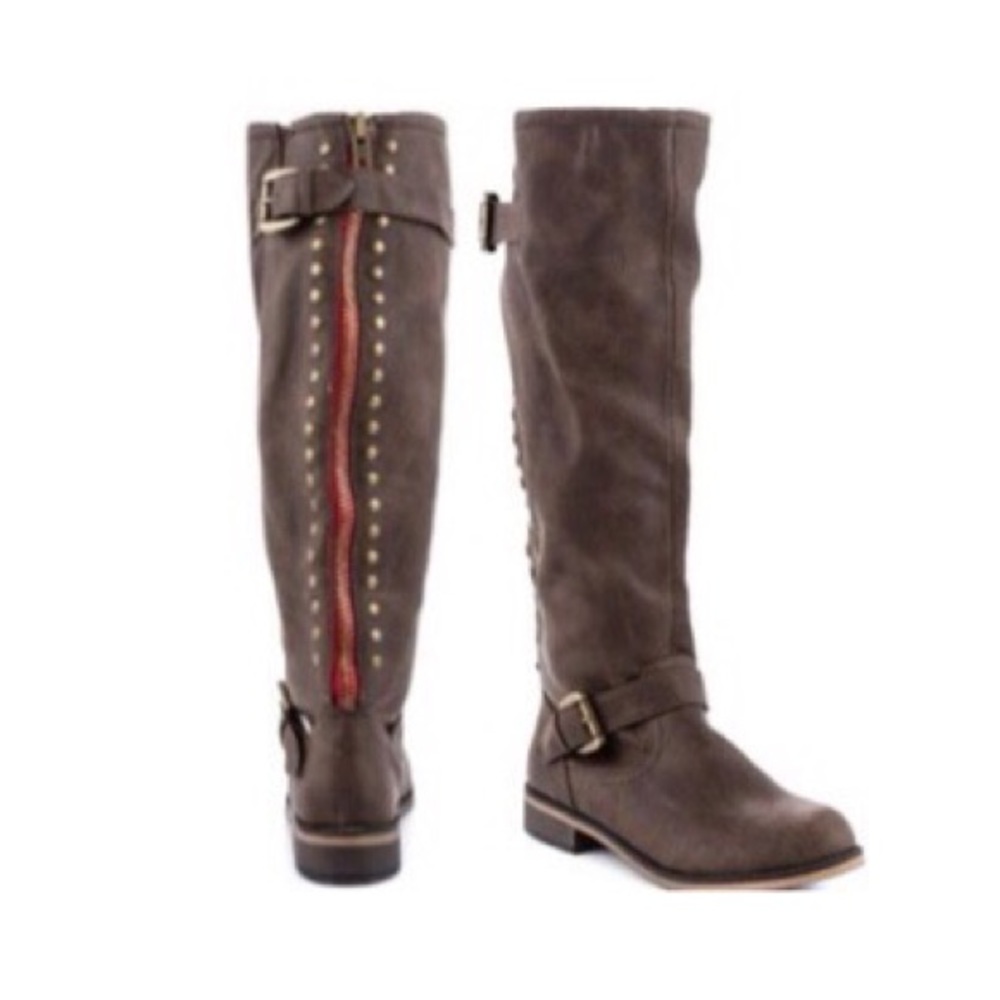 Dorsey Boots by JustFab